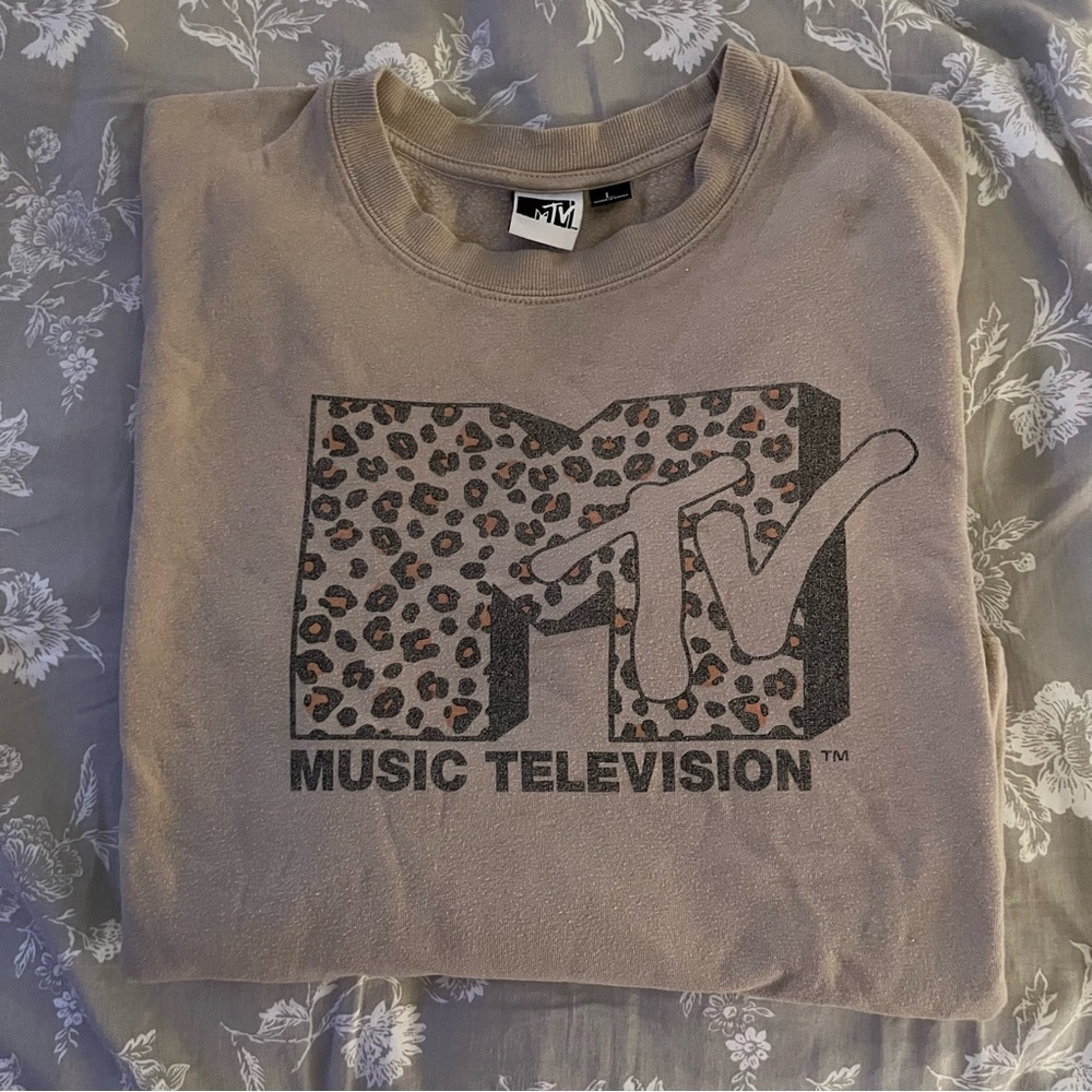 Graphic Sweatshirt Crewneck